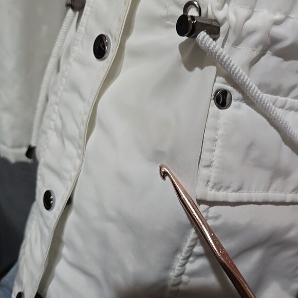 White Hooded Insulated Jacket Coat XL Fur Trim Zip Pennylane Ski Puffer Preppy - Picture 9 of 16